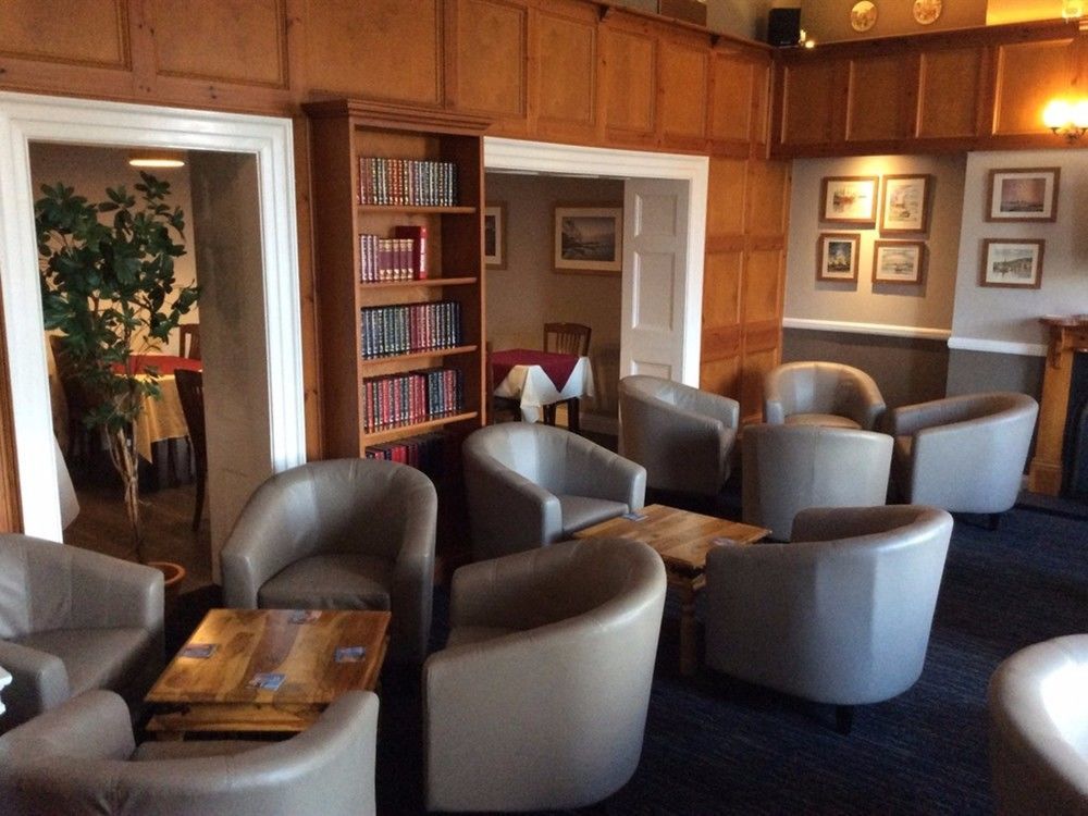 Hotel The Old Hall 3*